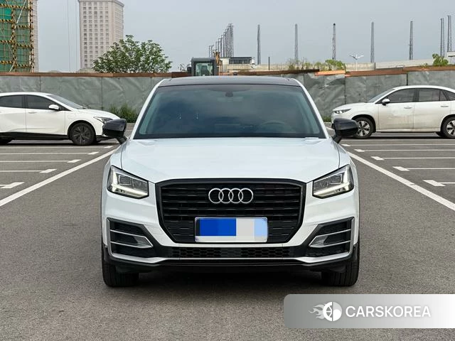 Audi Q2L id 4209864 из Китая 27