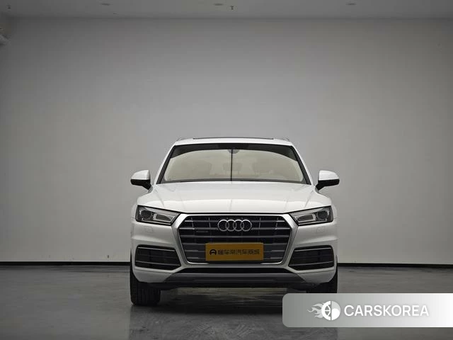 Audi Q5L id 4209222 из Китая 20