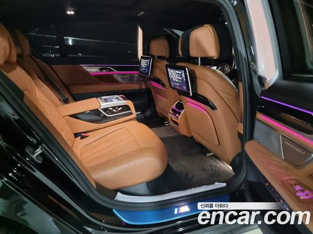BMW 7 Series (G11) id 2821718 из Кореи 16