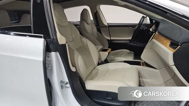 Tesla Model S id 3308000 из Кореи 20