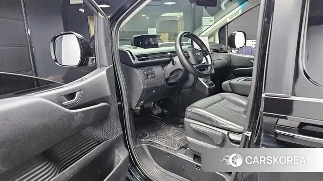 Hyundai Staria id 3446917 из Кореи 20