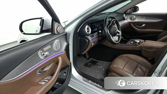 Mercedes-Benz E-Class W213 id 4765085 из Кореи 37