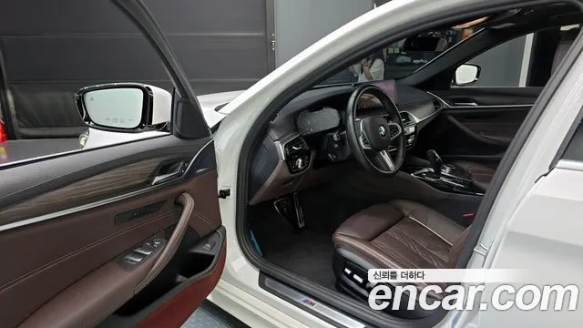 BMW 5 Series (G30) id 2869569 из Кореи 20