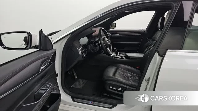 BMW 6 Series GT (G32) id 3680602 из Кореи 20