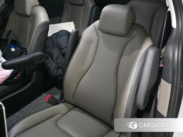 Kia The New Carnival 4th Generation id 4427242 из Кореи 20