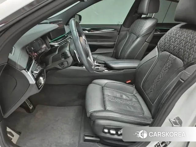 BMW 6 Series GT (G32) id 3436997 из Кореи 18