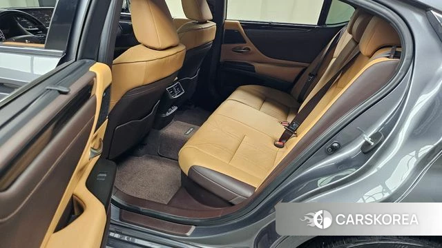 Lexus ES300h 7th generation id 4609260 из Кореи 33