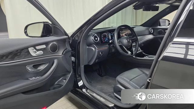 Mercedes-Benz E-Class W213 id 4893828 из Кореи 20