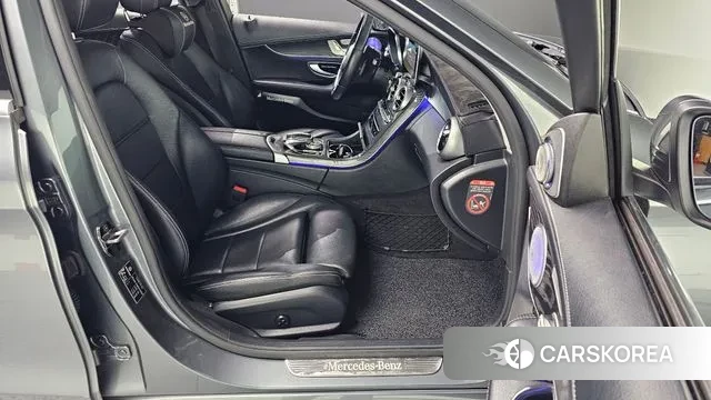 Mercedes-Benz C-Class W205 id 3698450 из Кореи 20