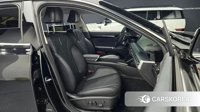 Hyundai Grandeur (GN7) id 3775712 из Кореи 20