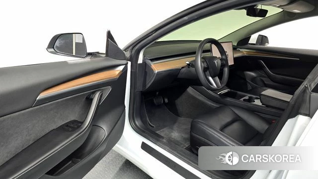 Tesla Model 3 id 4636235 из Кореи 32