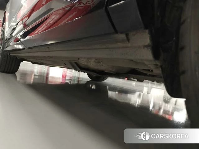 Audi Q2L id 4314471 из Китая 43