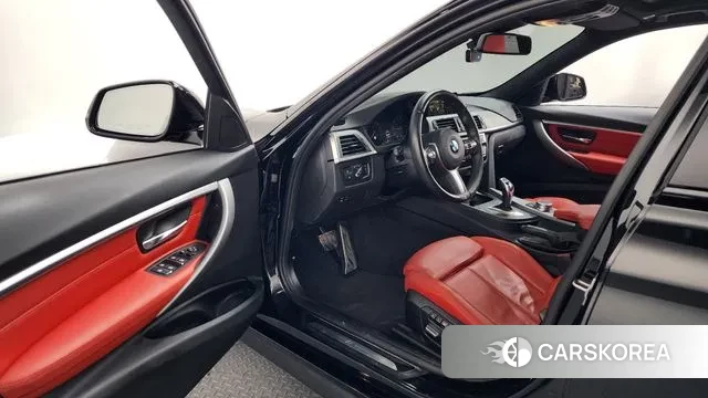 BMW 3 Series (F30) id 3687654 из Кореи 20