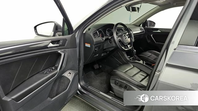 Volkswagen Tiguan second Generation id 3843689 из Кореи 20