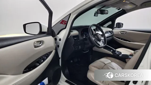 Nissan Leaf (ZE1) id 3723456 из Кореи 20