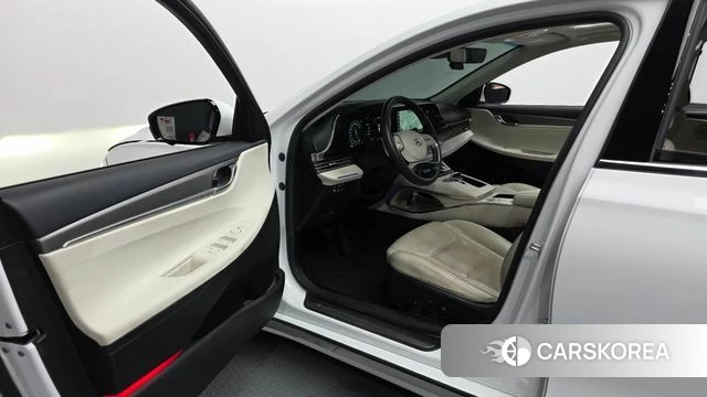 Hyundai The New Grandeur IG Hybrid id 4343595 из Кореи 33