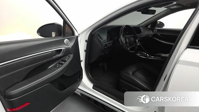 Hyundai Sonata (DN8) id 4409134 из Кореи 34