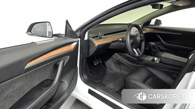 Tesla Model 3 id 4753802 из Кореи 31