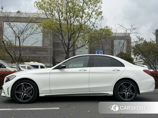 Mercedes-Benz Class C id 4211891 из Китая 19