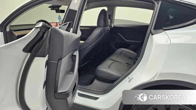 Tesla Model Y id 4584789 из Кореи 30