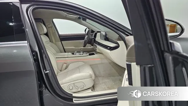 Genesis G90 (RS4) id 3031935 из Кореи 20