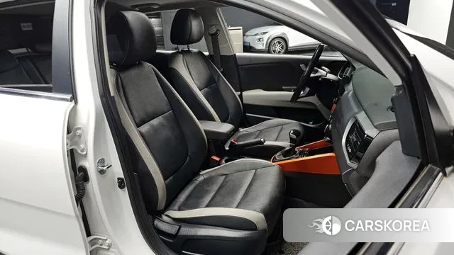 Kia Stonic id 3489758 из Кореи 20