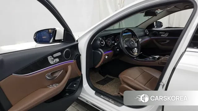 Mercedes-Benz E-Class W213 id 3045718 из Кореи 20