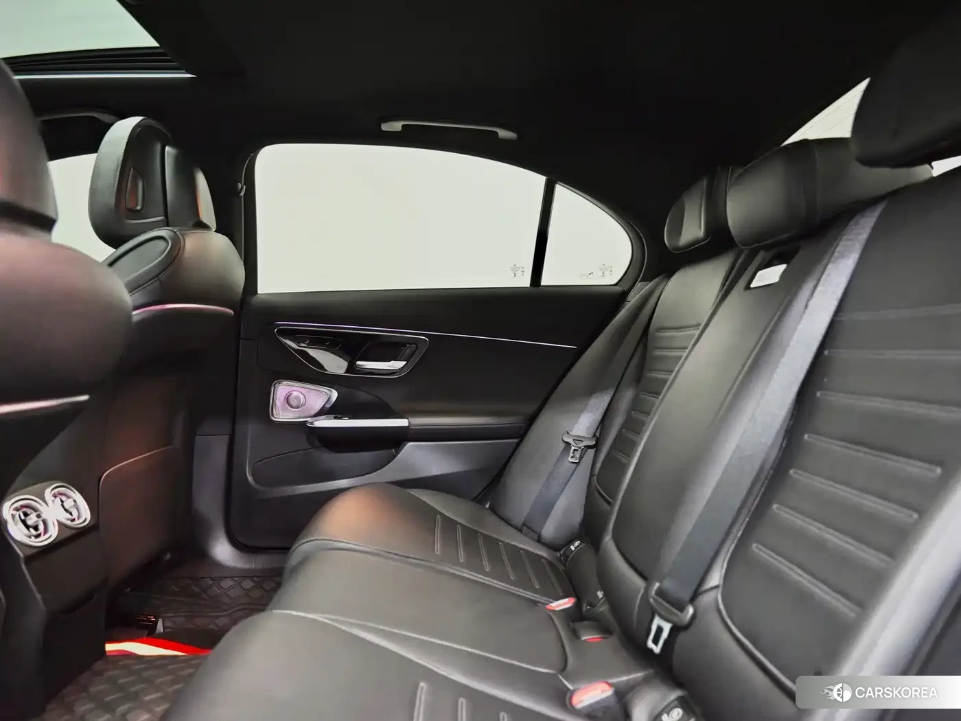 Mercedes-Benz C-class id 4659884 из Китая 36