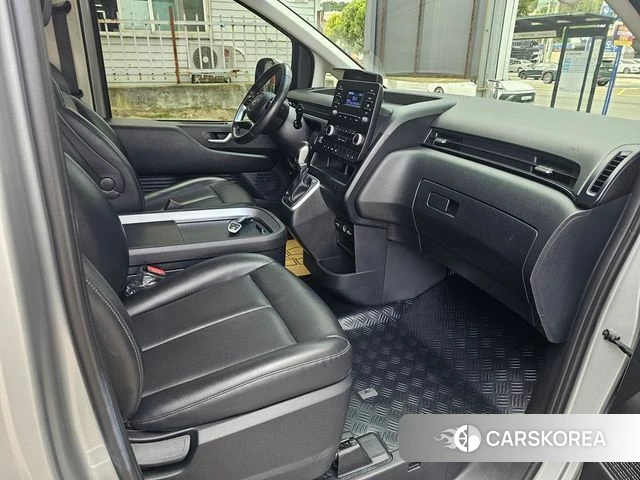 Hyundai Staria id 4894404 из Кореи 20