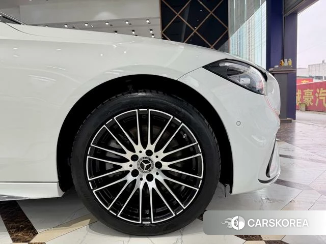 Mercedes-Benz Class C id 3913548 из Китая 22