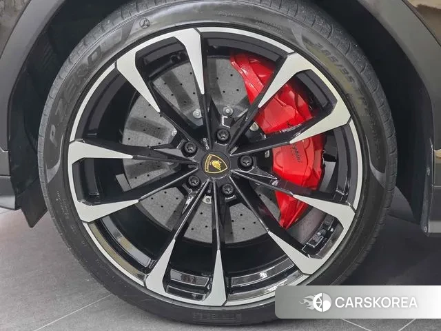 Lamborghini Urus id 3517984 из Кореи 20