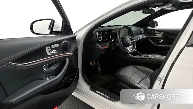 Mercedes-Benz E-Class W213 id 3356024 из Кореи 20