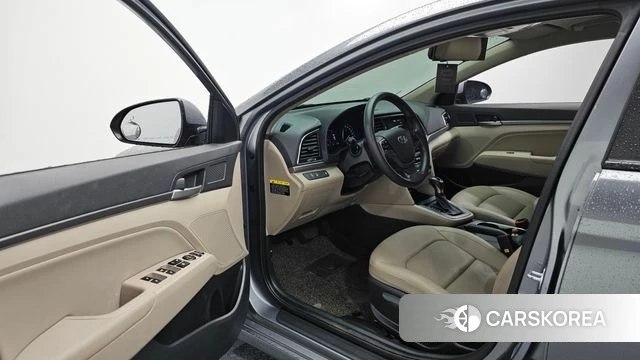 Hyundai Avante AD id 4610559 из Кореи 20