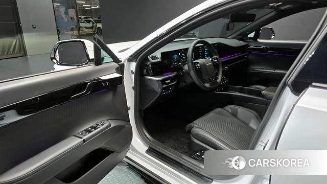 Hyundai Grandeur Hybrid (GN7) id 3963935 из Кореи 20