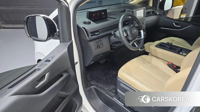 Hyundai Staria id 3858658 из Кореи 20