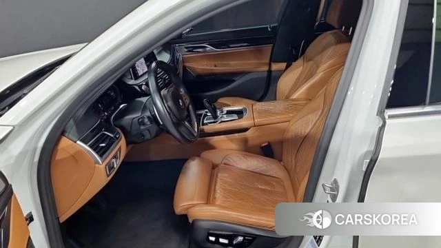 BMW 7 Series (G11) id 3923607 из Кореи 18