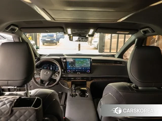 Lexus LM Second Generation id 3241030 из Кореи 18