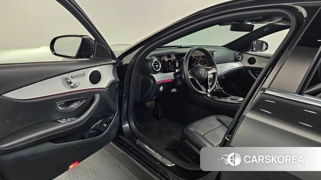 Mercedes-Benz E-Class W213 id 4309877 из Кореи 36