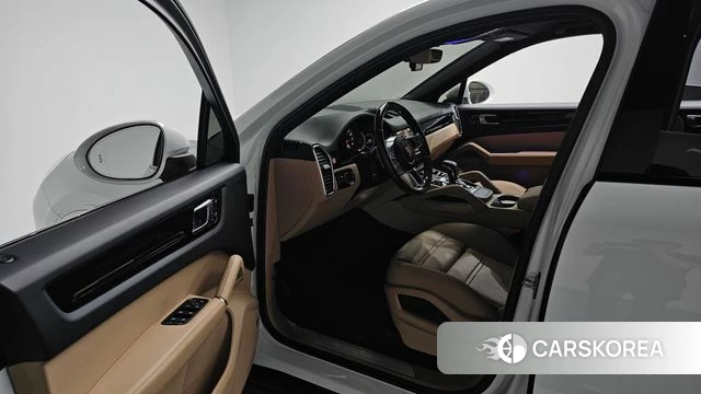 Porsche Cayenne (PO536) id 4550052 из Кореи 35