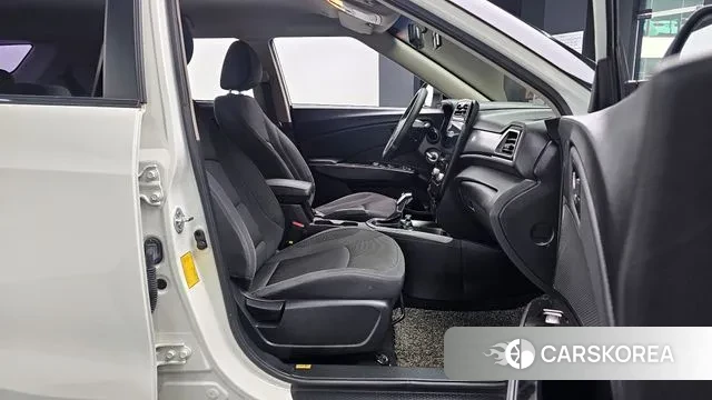 Ssangyong Tivoli Air id 3421575 из Кореи 20