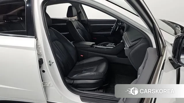 Hyundai Sonata (DN8) id 3306359 из Кореи 20