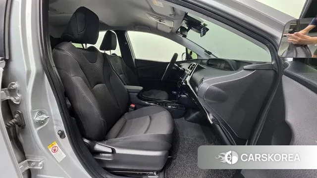 Toyota Prius 4th Generation id 3013012 из Кореи 20