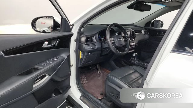 Kia The New Sorento id 4397459 из Кореи 38