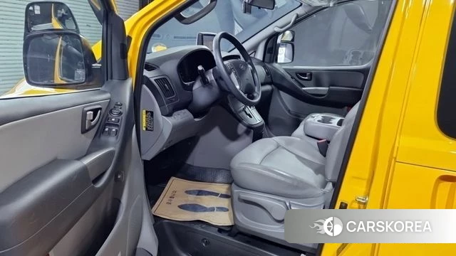 Hyundai The New Grand Starex id 3936269 из Кореи 18