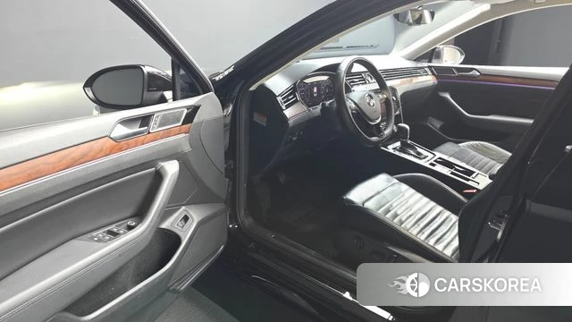 Volkswagen Passat GT (B8) id 4543707 из Кореи 20