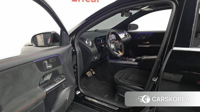 Mercedes-Benz GLA - Class H247 id 4573643 из Кореи 20