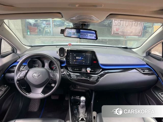 Toyota C-HR id 4221216 из Китая 15