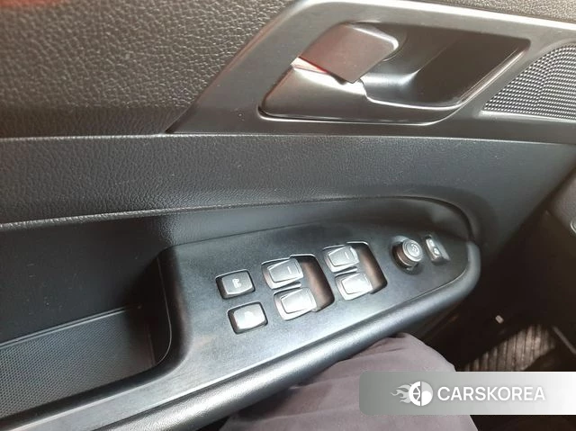 Ssangyong The New Rexton Sport id 4601376 из Кореи 18