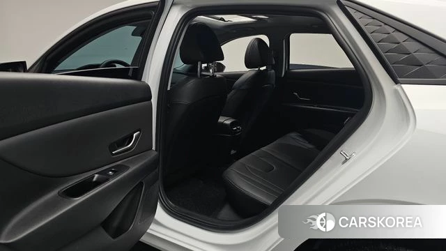 Hyundai The New Avante (CN7) id 4185483 из Кореи 34