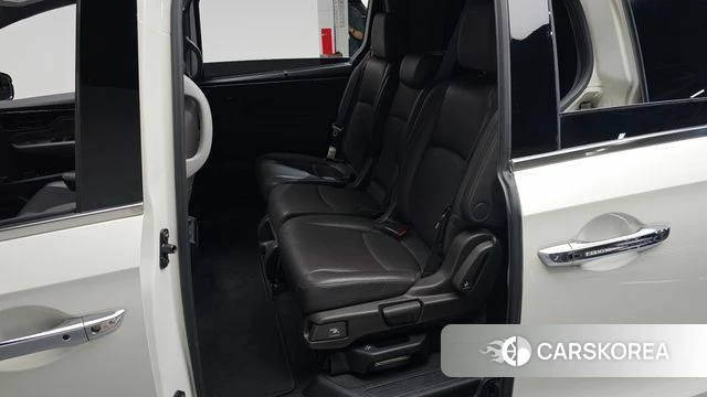 Honda Odyssey id 4520644 из Кореи 36
